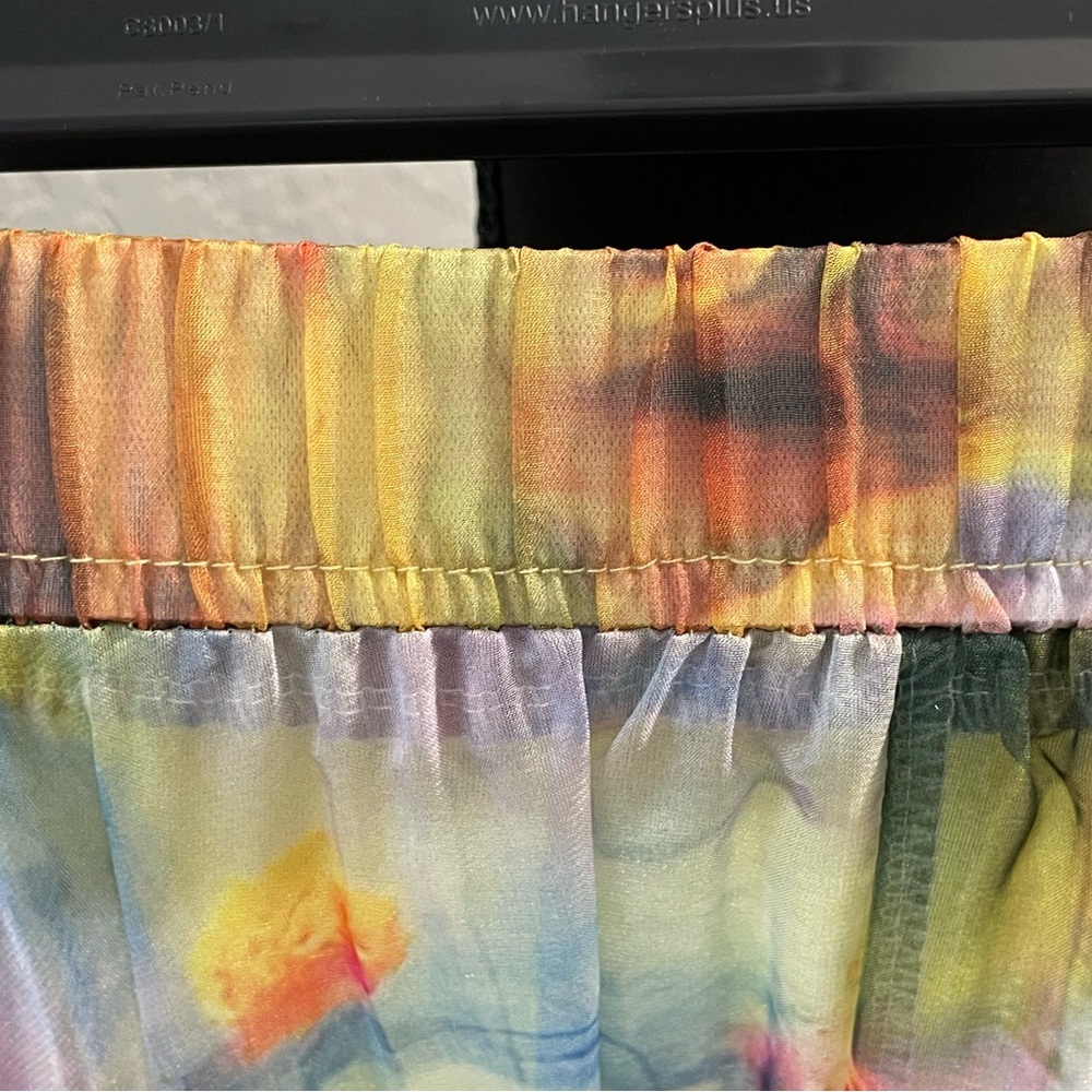 Woman’s Chiffon Floral Multicolor Maxi Skirt- US M - Picture 5 of 9